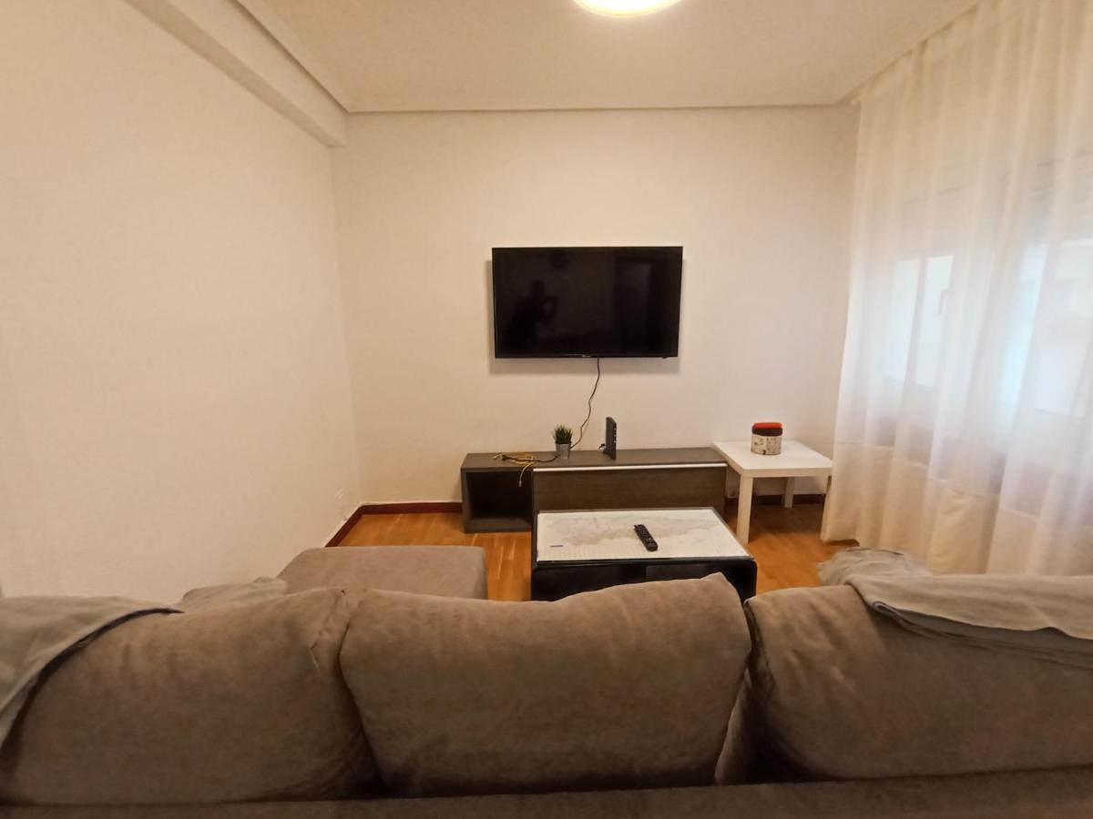 Apartamento Tito Oviedo 621A Extérieur photo